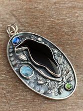 Load image into Gallery viewer, Obsidian Crow Necklace
