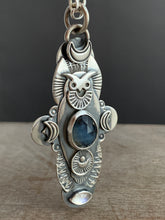 Load image into Gallery viewer, Dendritic Peruvian Opal Owl Pendant
