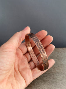 Wide patterned copper bangle