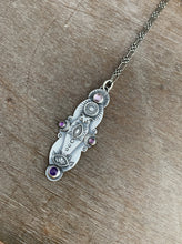 Load image into Gallery viewer, Owl pendant #13 - Amethyst and spinel
