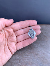 Load image into Gallery viewer, Sacred heart charm necklace
