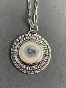 Solar eye agate pendant
