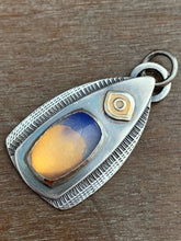 Load image into Gallery viewer, Opalite glass with 24k gold keum boo pendant

