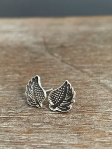 Wing stud earrings