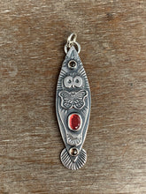 Load image into Gallery viewer, Owl pendant - Garnet
