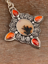 Load image into Gallery viewer, Dendritic agate and hessonite garnet medallion
