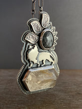 Load image into Gallery viewer, Lion with a silver sapphire and a Fenster quartz

