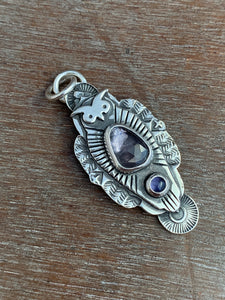 Owl with Grey/Purple Spinel and Iolite