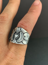 Load image into Gallery viewer, Medium Size 8.5 sacred heart shield ring
