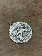 Load image into Gallery viewer, Small wandering deer silver pendant
