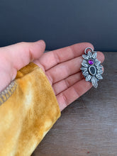 Load image into Gallery viewer, Trilobite and amethyst pendant
