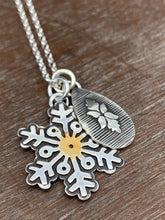 Load image into Gallery viewer, Snowflake Charm set #3
