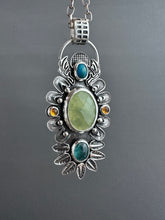 Load image into Gallery viewer, Multi stone elaborate pendant
