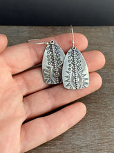 Load image into Gallery viewer, Small Stamped silver earrings
