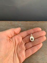 Load image into Gallery viewer, Tiny diamond pendant
