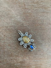 Load image into Gallery viewer, Yellow Sapphire and Blue Kyanite Set in 22k Gold
