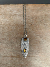 Load image into Gallery viewer, Owl pendant - Tourmaline

