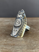 Load image into Gallery viewer, Size 7 owl ring
