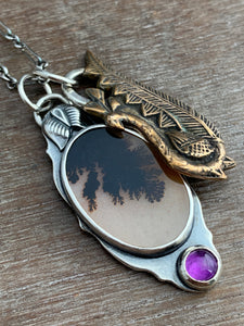 Dendritic agate and amethyst pendant