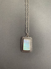 Load image into Gallery viewer, Moonstone pendant
